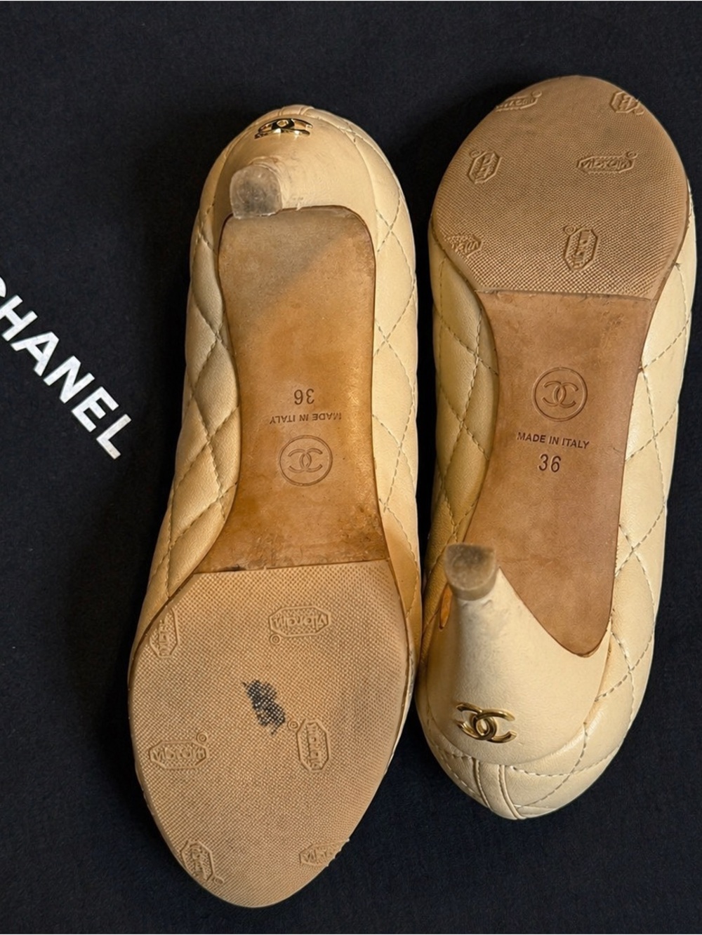 CHANEL Quilted Cap Toe CC Pumps in Beige & Black Leather - Picture 7 of 14